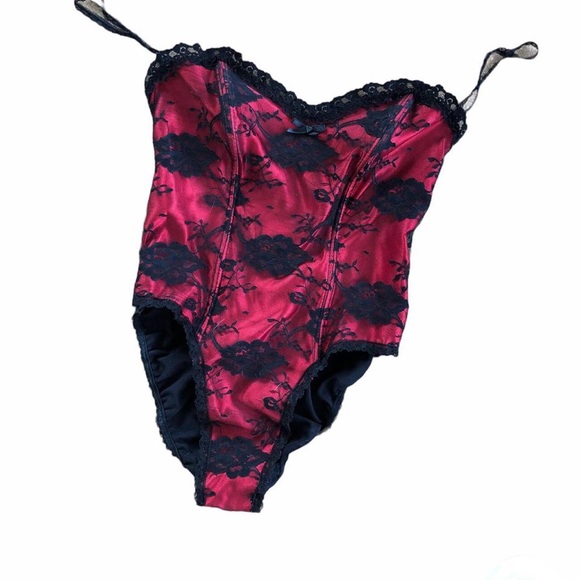 Vintage boned lace bodysuit - Picture 3 of 4